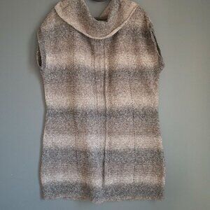 Maurices Sleeveless Long Sweater Size XXL